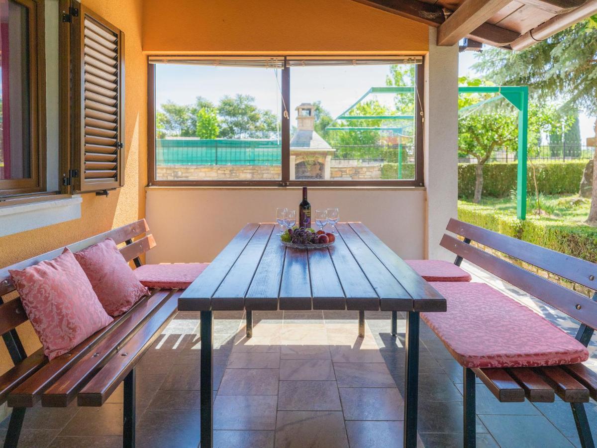 Holiday Home Nikolina - Roj412 By Interhome Sveti Petar u Sumi Buitenkant foto