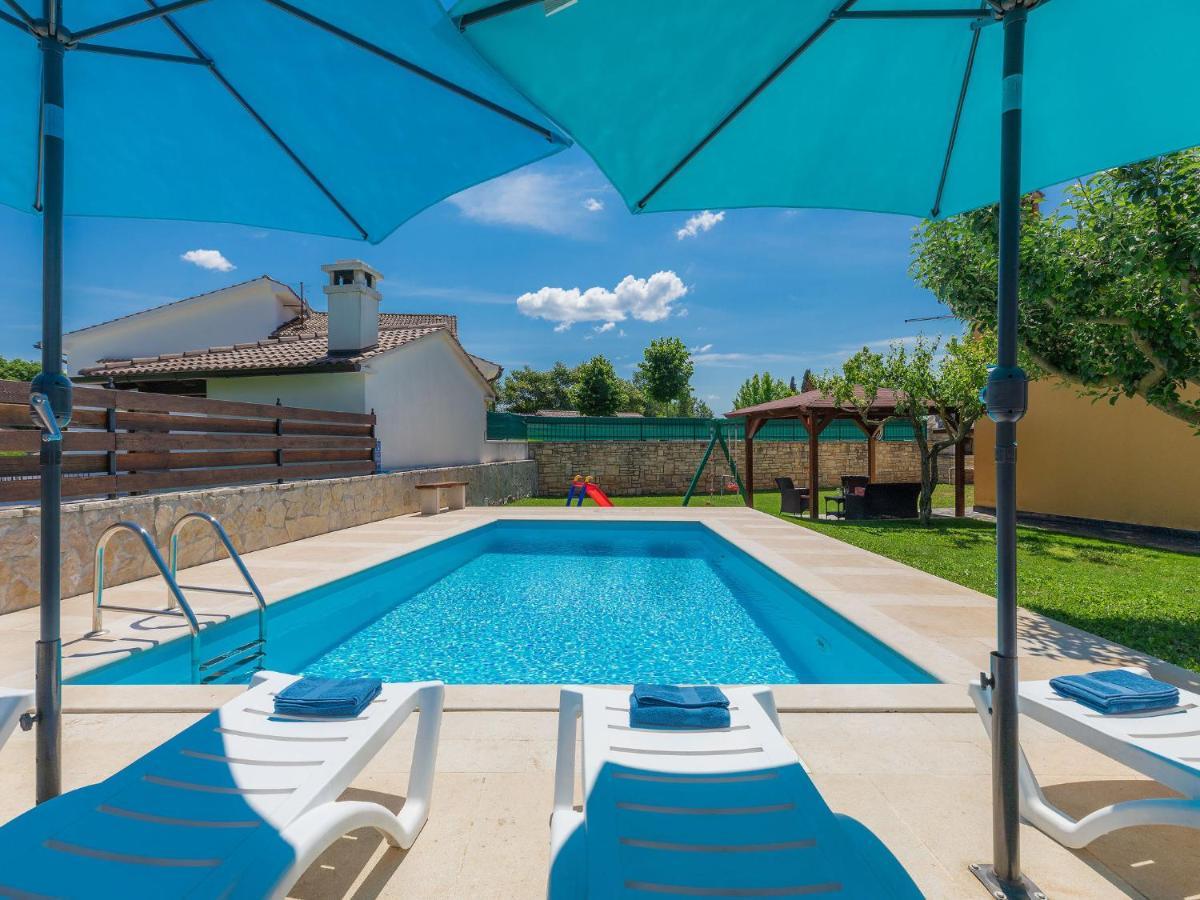 Holiday Home Nikolina - Roj412 By Interhome Sveti Petar u Sumi Buitenkant foto