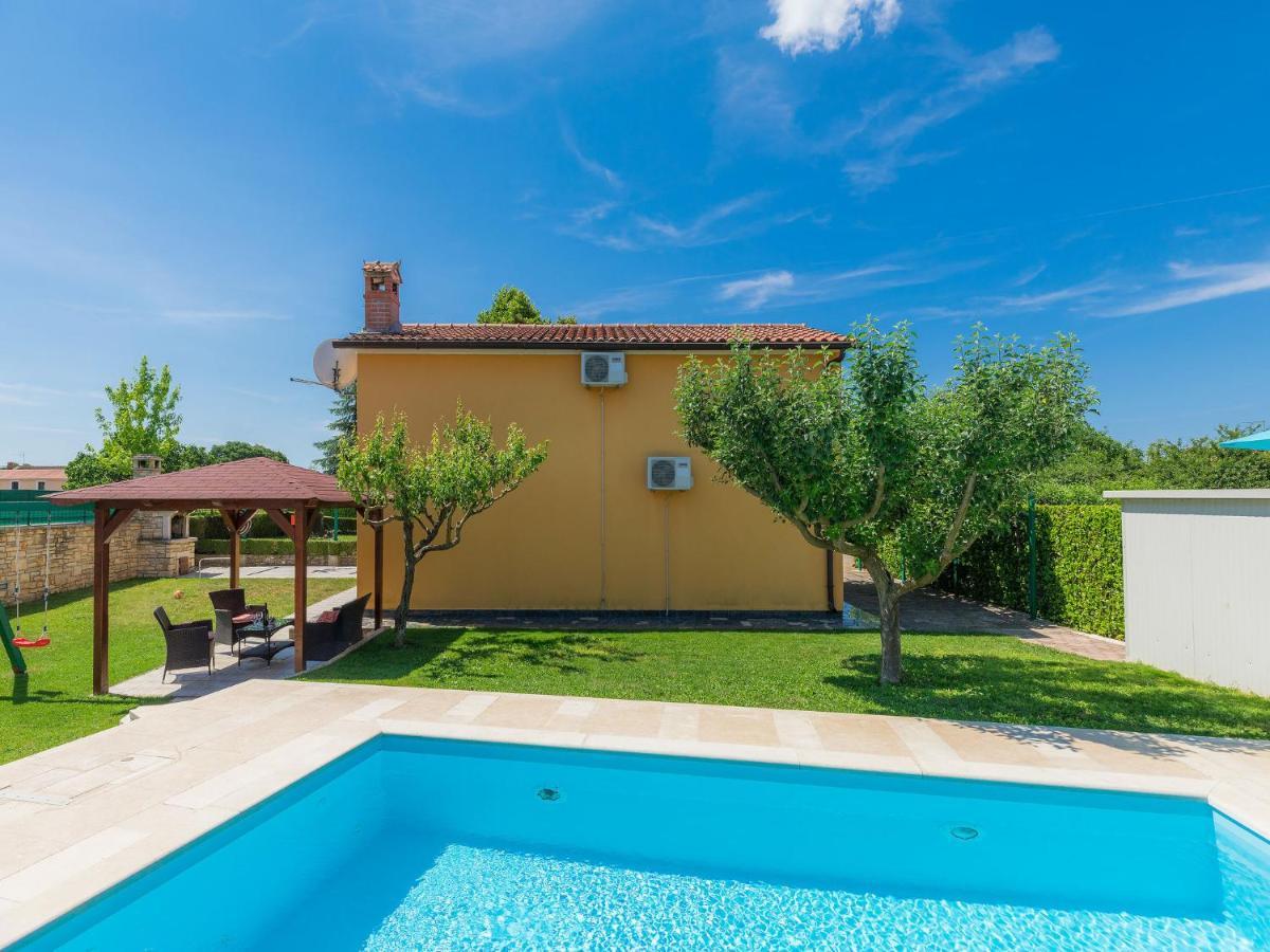 Holiday Home Nikolina - Roj412 By Interhome Sveti Petar u Sumi Buitenkant foto