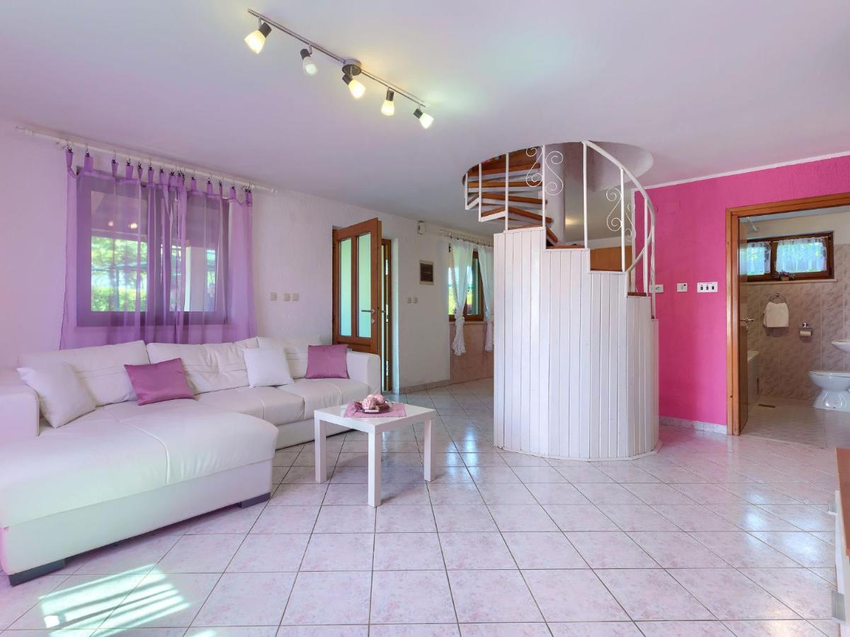 Holiday Home Nikolina - Roj412 By Interhome Sveti Petar u Sumi Buitenkant foto