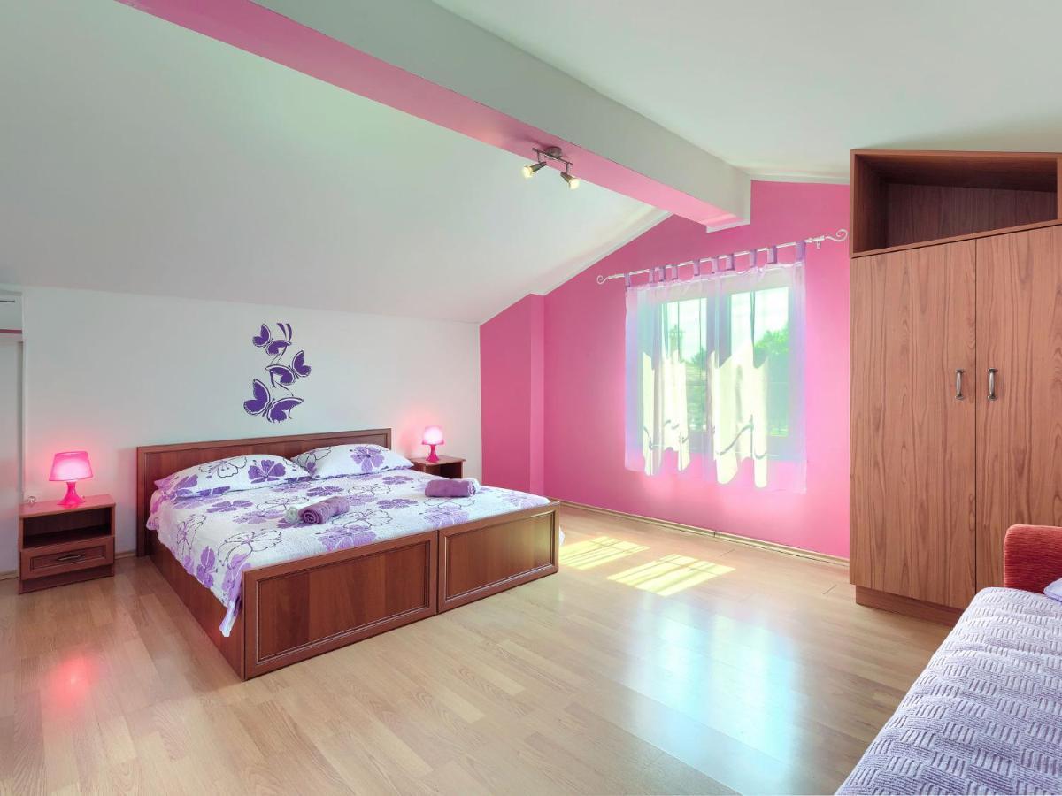 Holiday Home Nikolina - Roj412 By Interhome Sveti Petar u Sumi Buitenkant foto