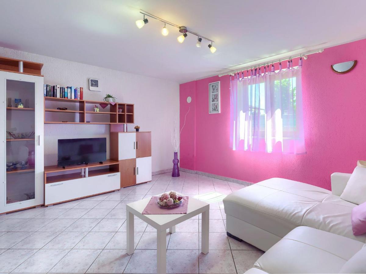 Holiday Home Nikolina - Roj412 By Interhome Sveti Petar u Sumi Buitenkant foto